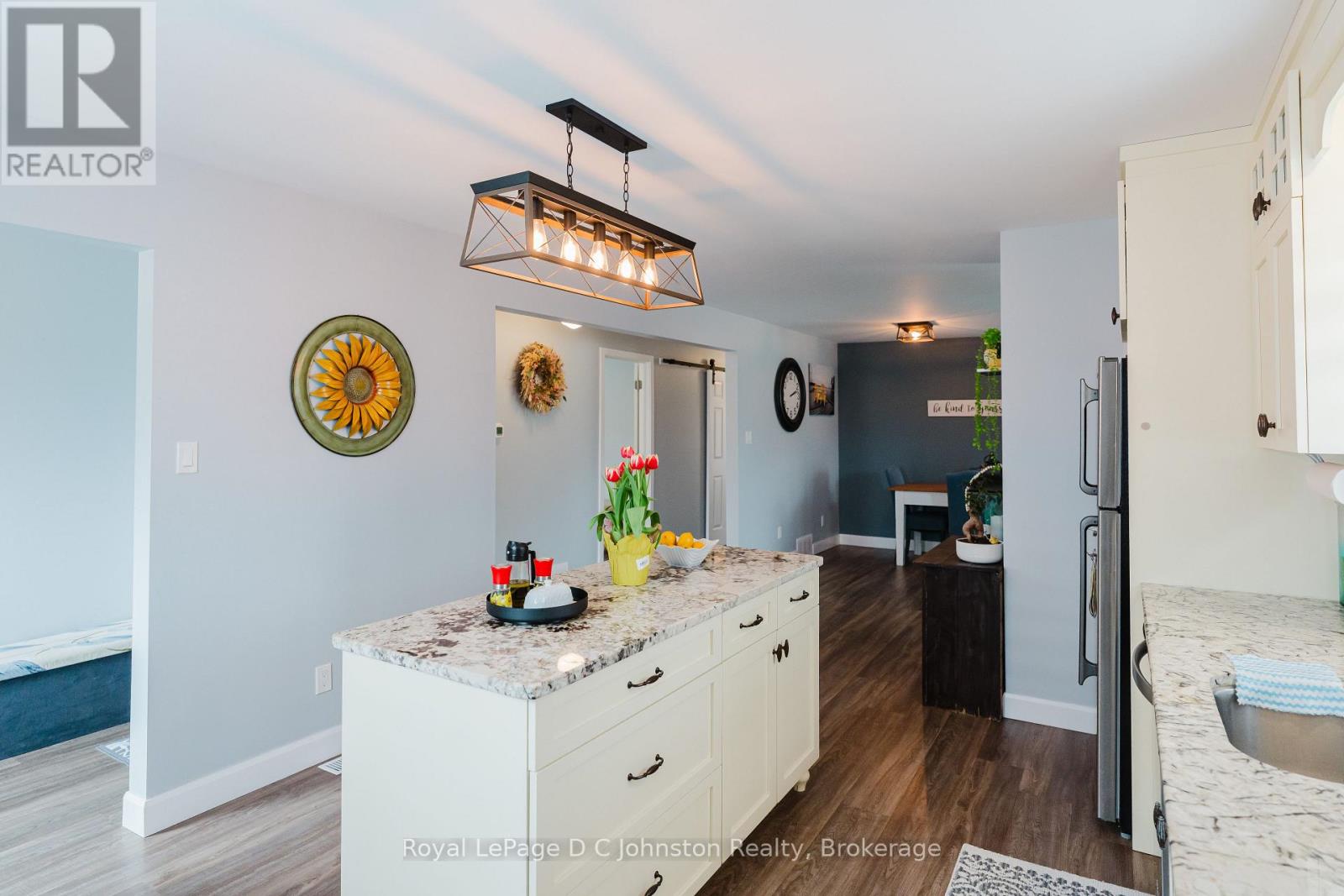 484 Angie Street, Arran-Elderslie, Ontario  N0G 2N0 - Photo 13 - X12088063