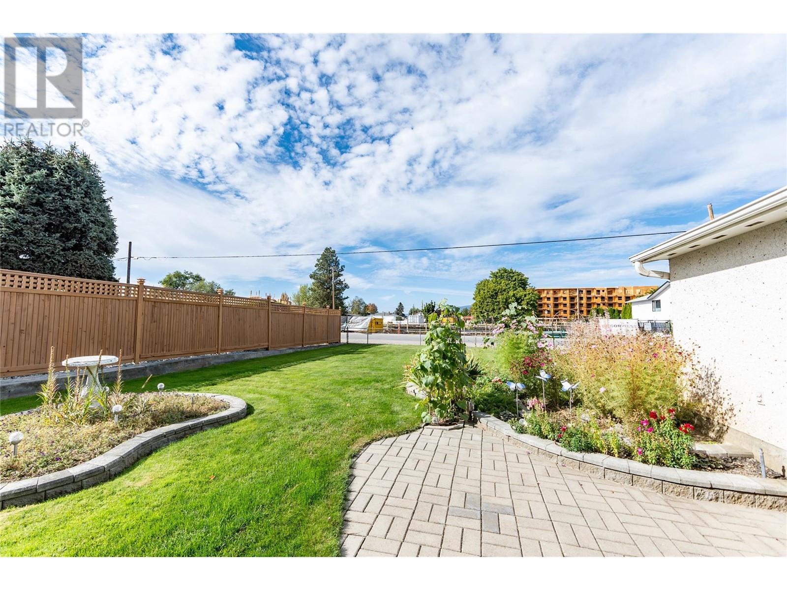 Property at 500 Mcdonald Road image 2
