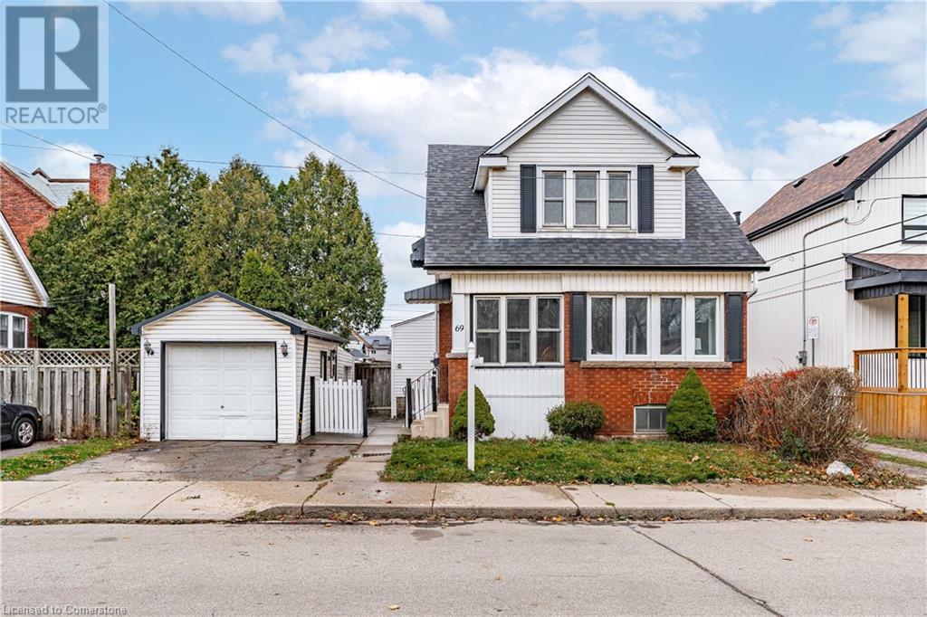 69 ROXBOROUGH Avenue, Hamilton, Ontario