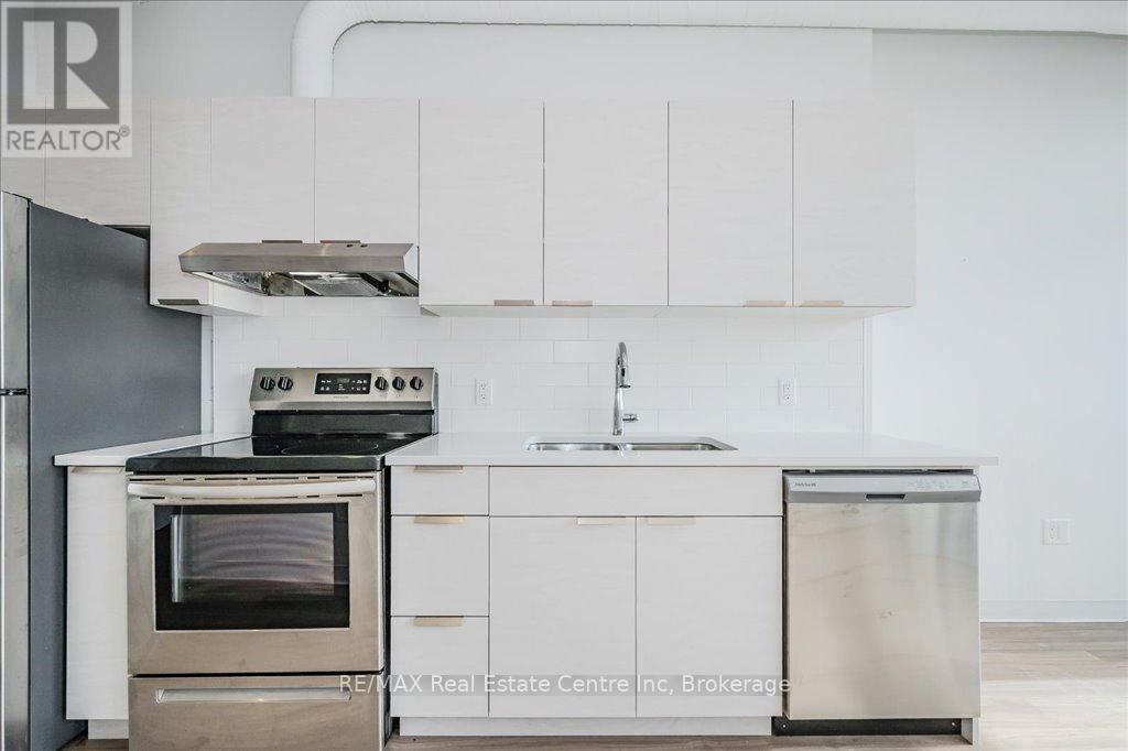 401 - 120 Huron Street, Guelph, Ontario  N1E 0T8 - Photo 4 - X12043226