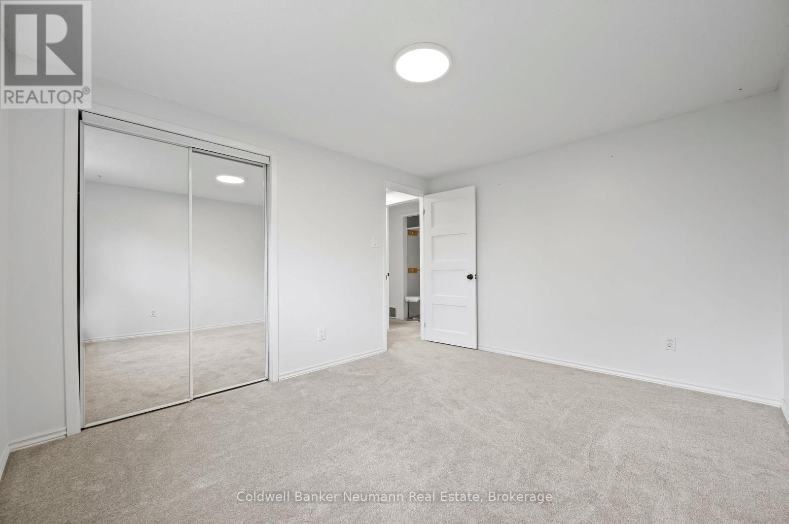 8 Goldie Avenue, Guelph, Ontario  N1H 6A4 - Photo 24 - X12086589