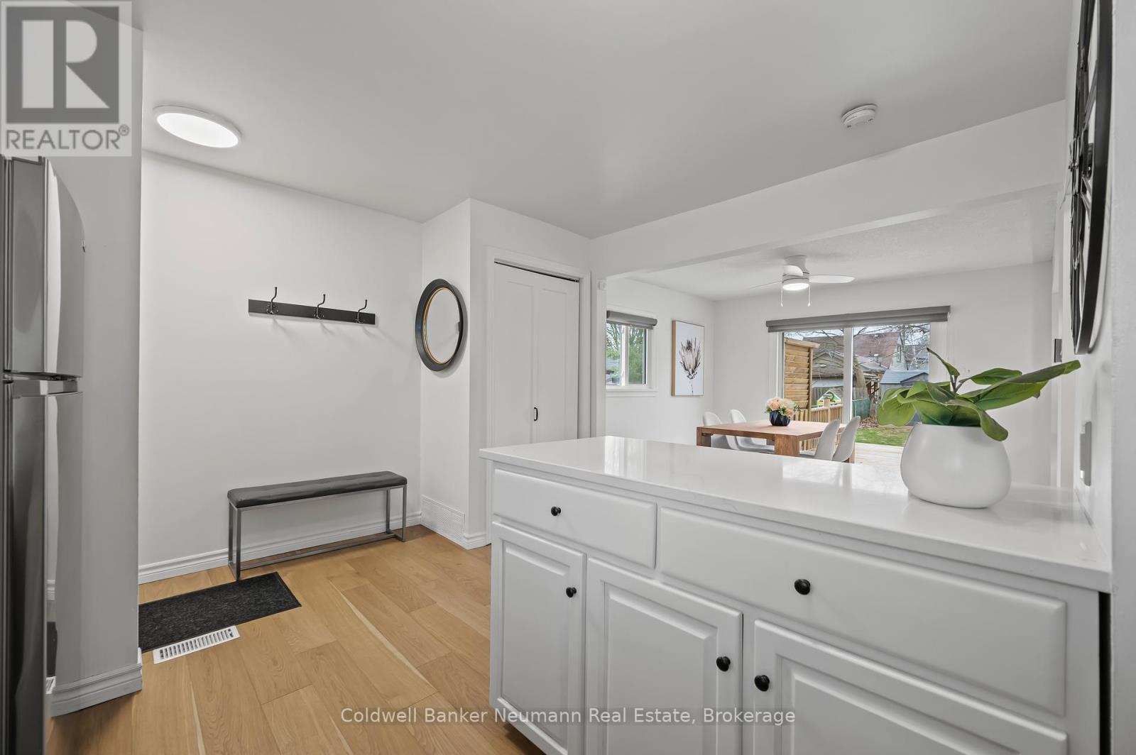 8 Goldie Avenue, Guelph, Ontario  N1H 6A4 - Photo 8 - X12086589