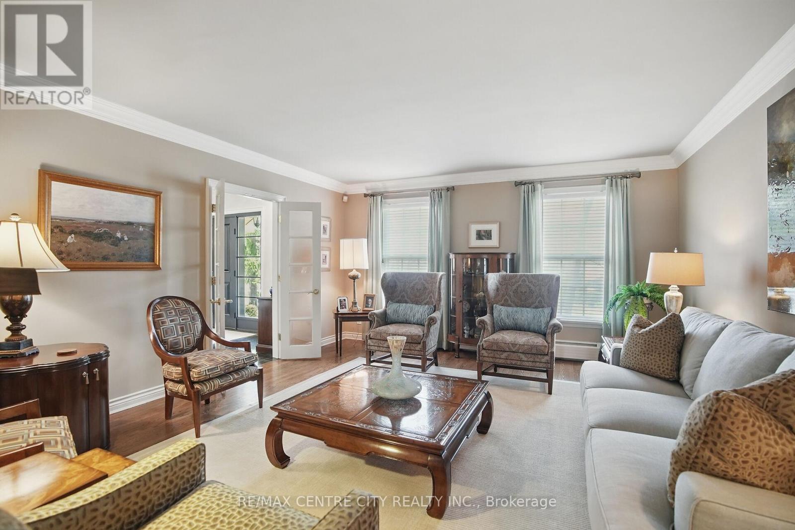 Photo 15 of 50 for 129 Wychwood Place