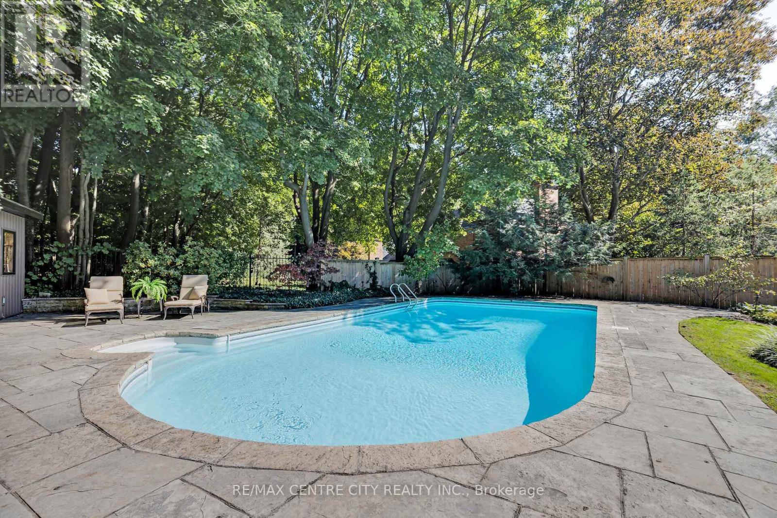 Photo 41 of 50 for 129 Wychwood Place