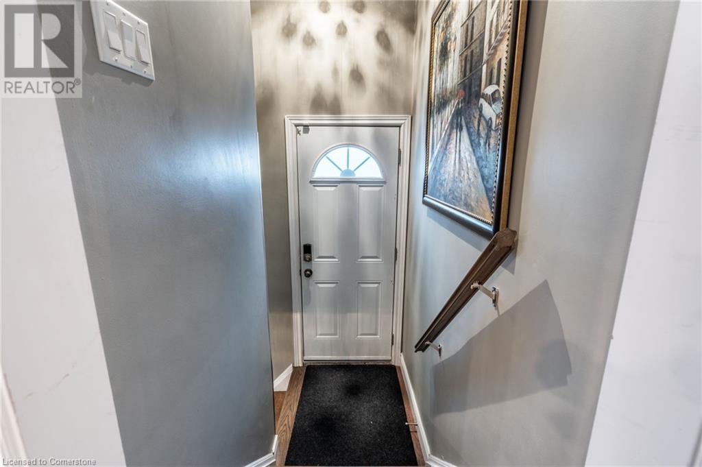 19 East 44th Street, Hamilton, Ontario  L8T 3G6 - Photo 23 - 40717640