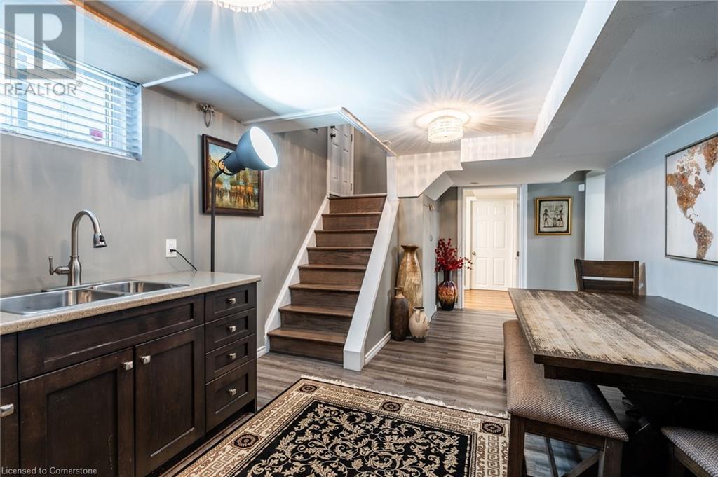 19 East 44th Street, Hamilton, Ontario  L8T 3G6 - Photo 26 - 40717640