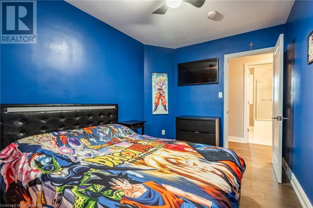 19 East 44th Street, Hamilton, Ontario  L8T 3G6 - Photo 18 - 40717640