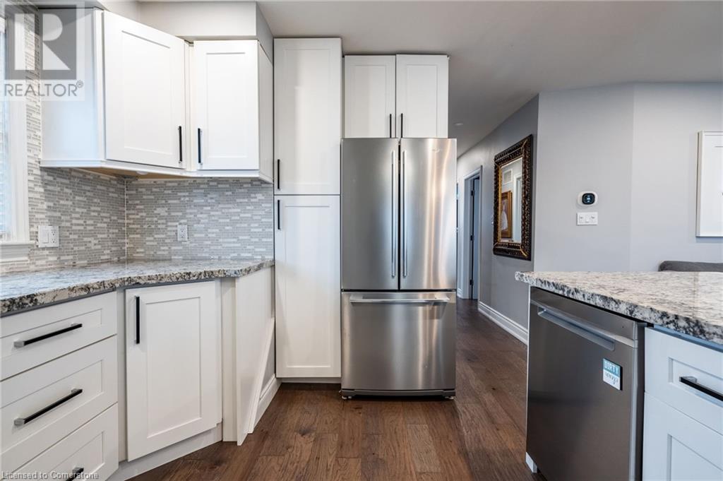 19 East 44th Street, Hamilton, Ontario  L8T 3G6 - Photo 12 - 40717640