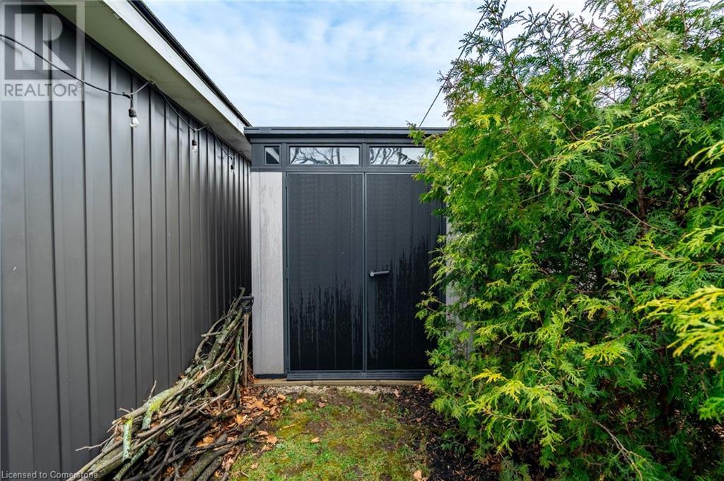 19 East 44th Street, Hamilton, Ontario  L8T 3G6 - Photo 46 - 40717640