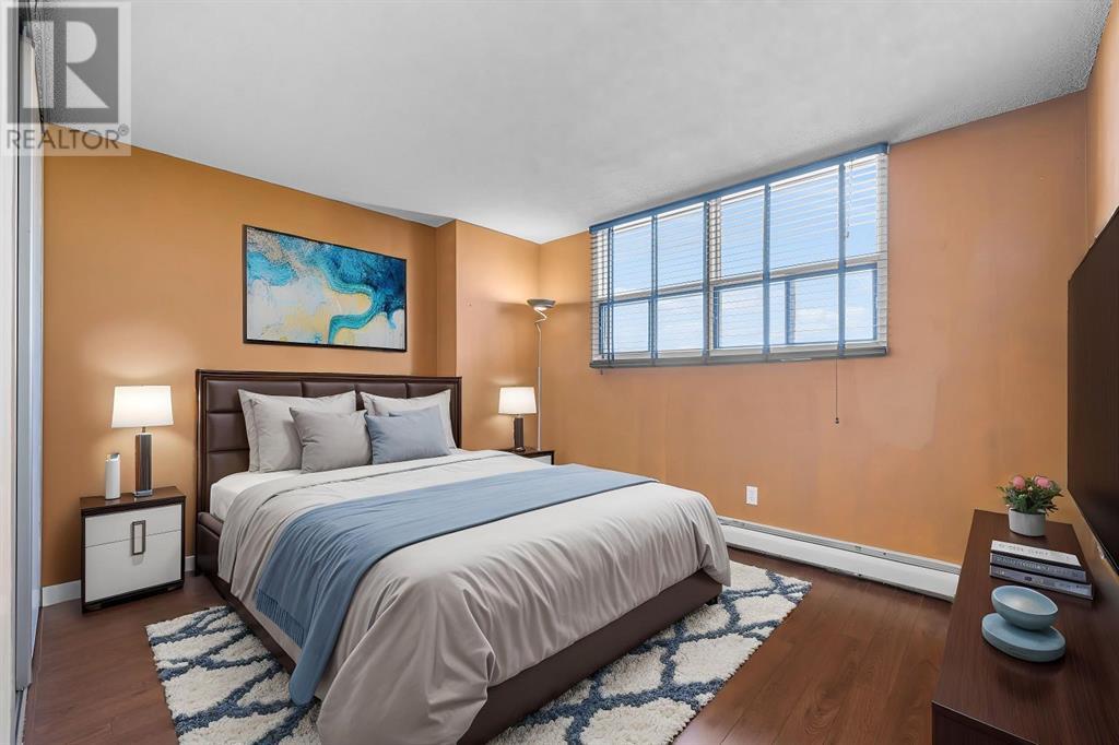 Property at 517, 30 McHugh Court NE image 2