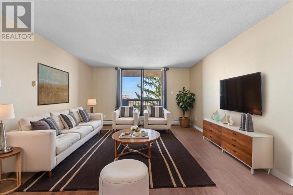 Property at 517, 30 McHugh Court NE image 5