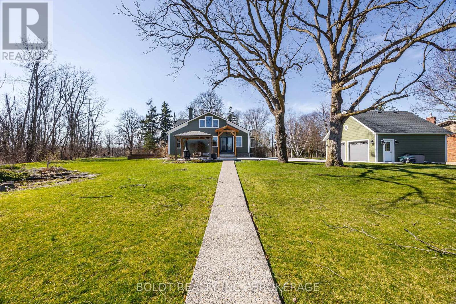 2440 Decew Road, Thorold, Ontario  L0S 1E6 - Photo 8 - X12088131