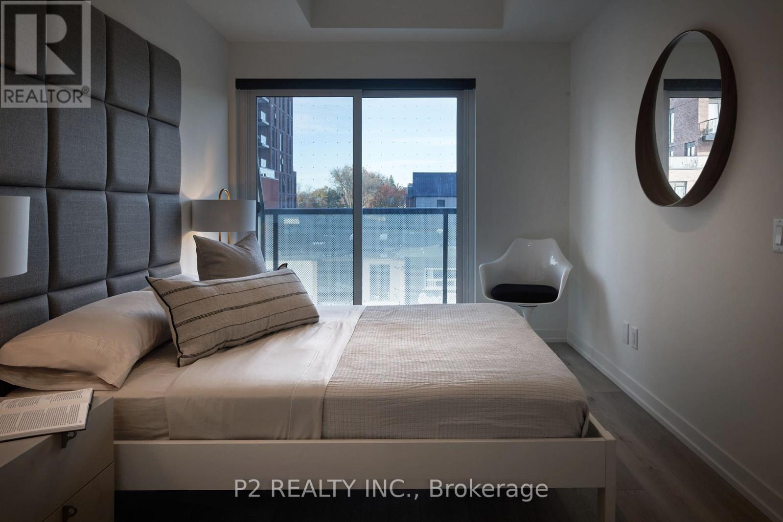 301 - 863 St.clair Avenue W, Toronto, Ontario  M6C 1C4 - Photo 6 - C12053943