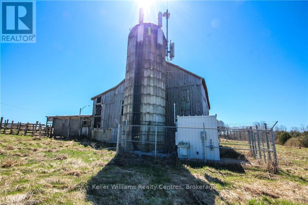 501426 Grey Road 1, Georgian Bluffs, Ontario  N0H 2T0 - Photo 15 - X12088086