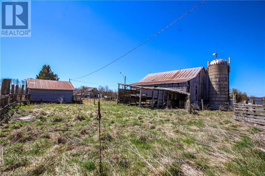 501426 Grey Road 1, Georgian Bluffs, Ontario  N0H 2T0 - Photo 16 - X12088086