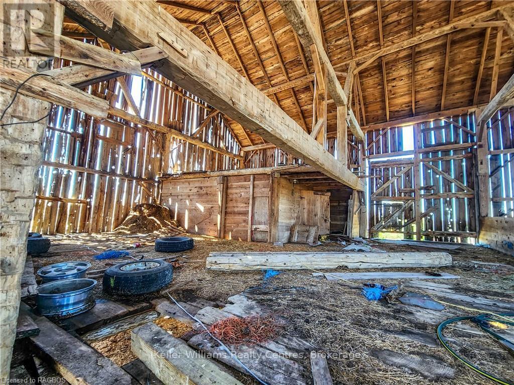 501426 Grey Road 1, Georgian Bluffs, Ontario  N0H 2T0 - Photo 19 - X12088086