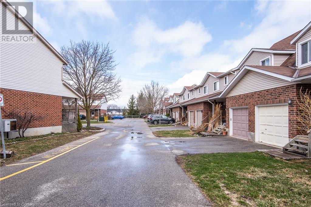 Property at 360 CORNRIDGE Place Unit# 22 image 3