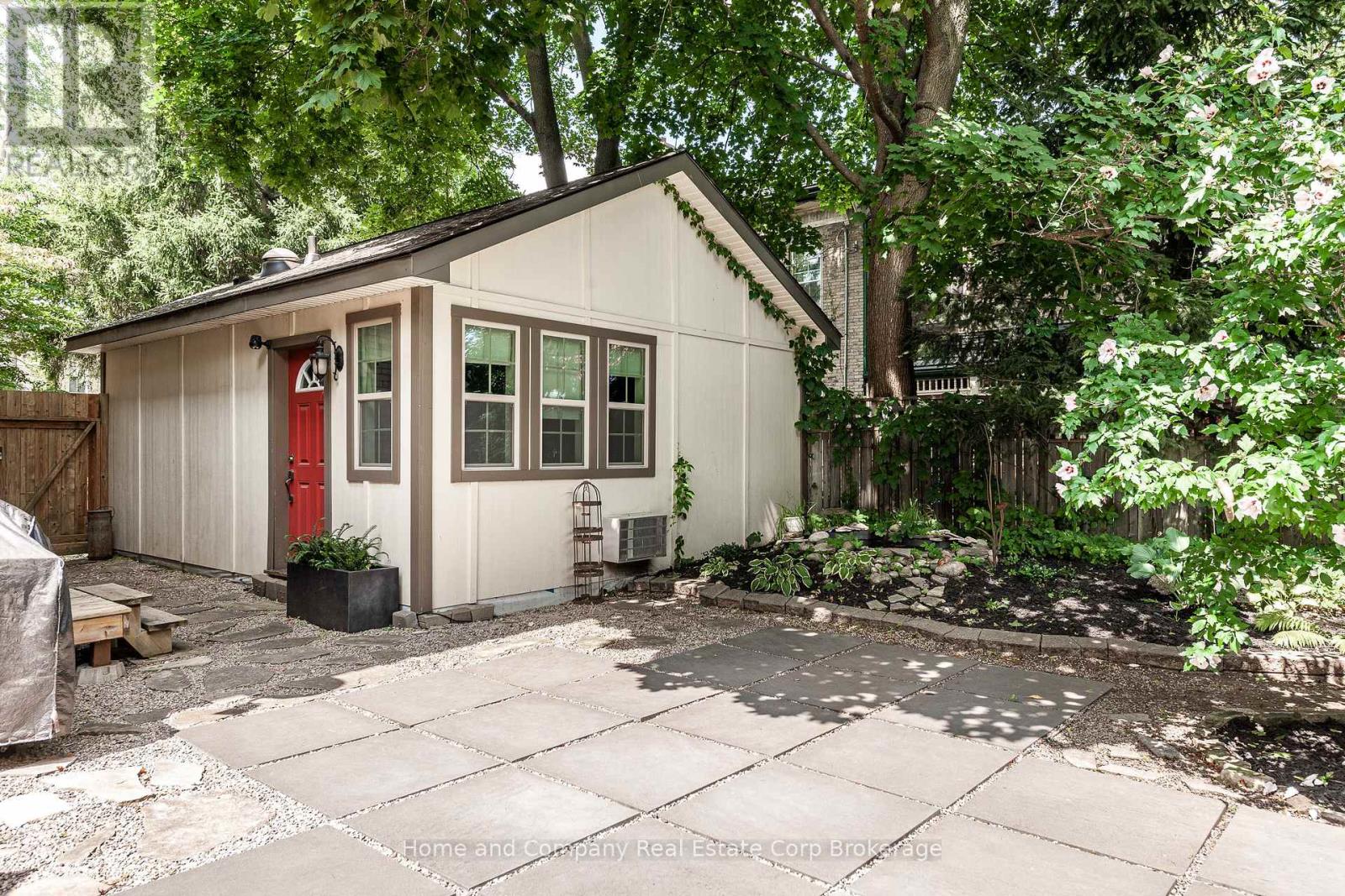 51 Shrewsbury Street, Stratford, Ontario  N5A 2V4 - Photo 38 - X11982389