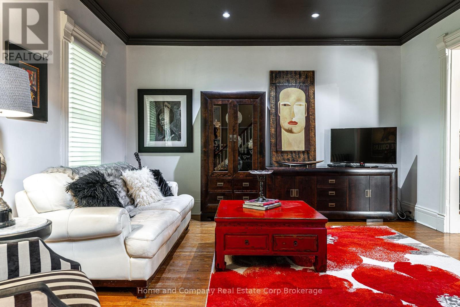51 Shrewsbury Street, Stratford, Ontario  N5A 2V4 - Photo 4 - X11982389