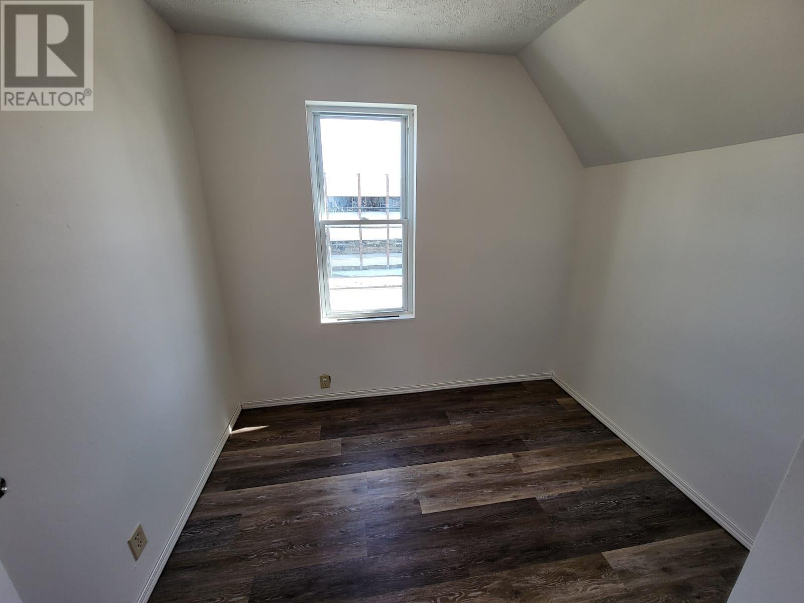 232 Court St, Thunder Bay, Ontario  P7B 2X8 - Photo 22 - TB250756