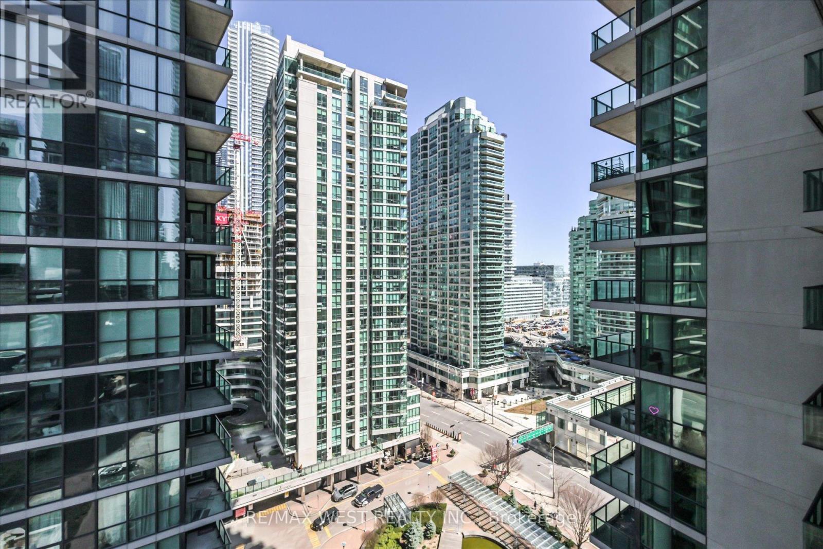 1504 - 33 Bay Street, Toronto, Ontario  M5J 2Z3 - Photo 11 - C11990337