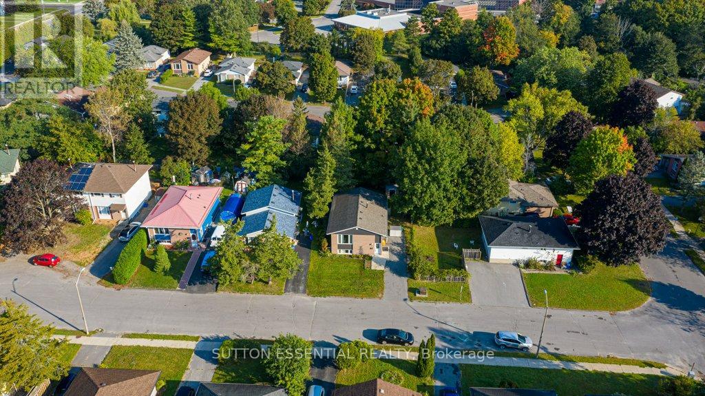 64 Woodstone Crescent, Kingston, Ontario  K7M 6K9 - Photo 24 - X12088187