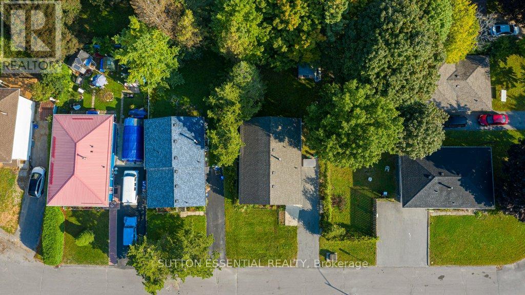 64 Woodstone Crescent, Kingston, Ontario  K7M 6K9 - Photo 26 - X12088187