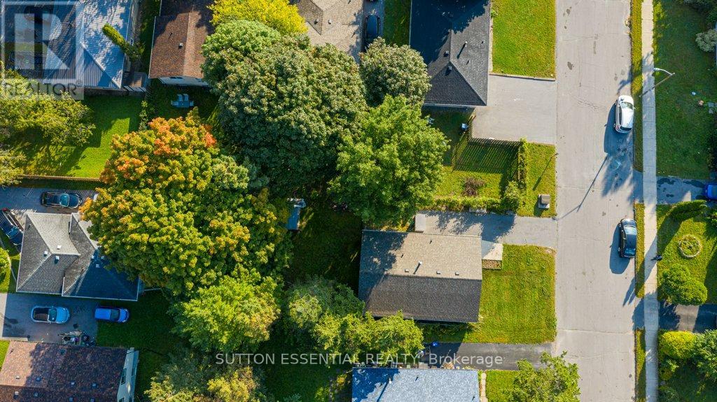 64 Woodstone Crescent, Kingston, Ontario  K7M 6K9 - Photo 27 - X12088187