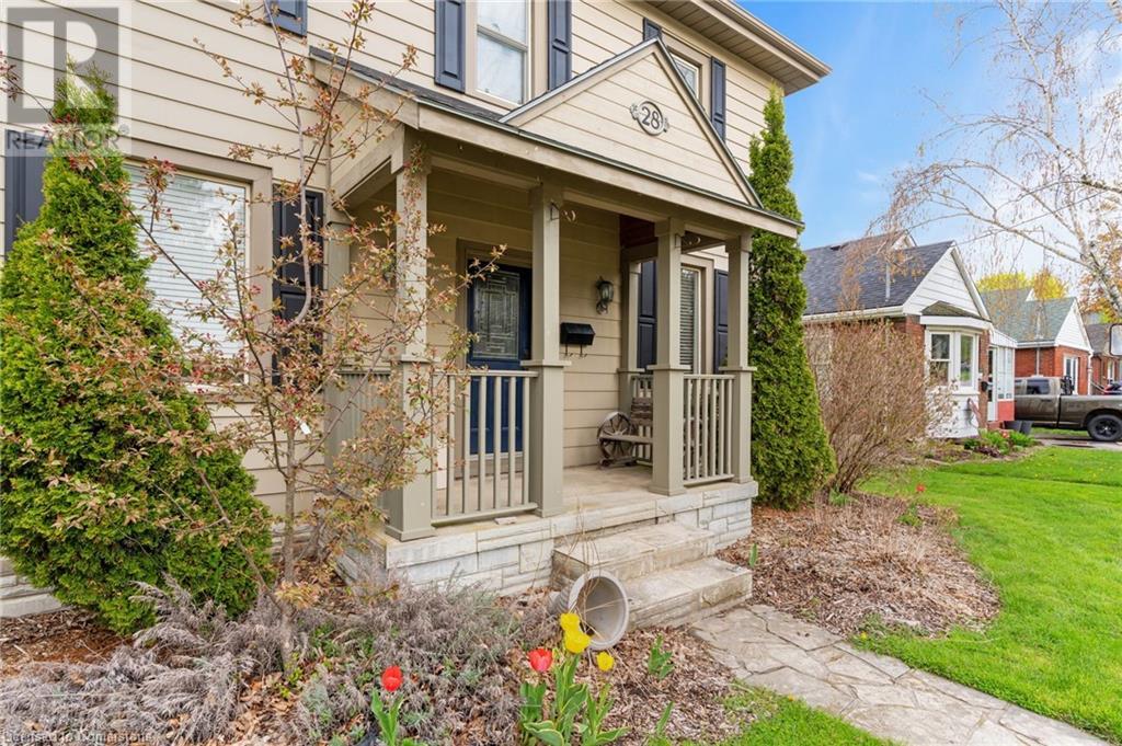 Property at 28 MARKET Street image 5