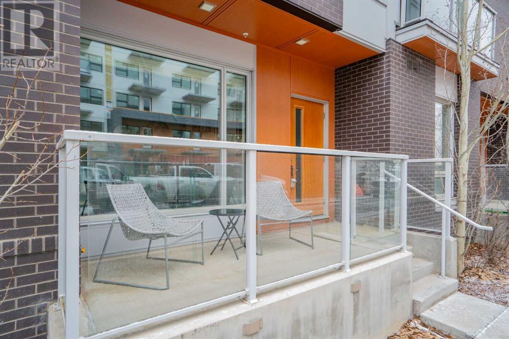 Property at 116, 3130 Thirsk Street NW image 2