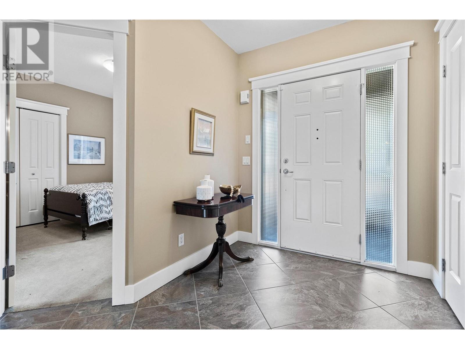 2742 Golf Course Drive, Blind Bay, British Columbia  V0E 1H2 - Photo 11 - 10332623