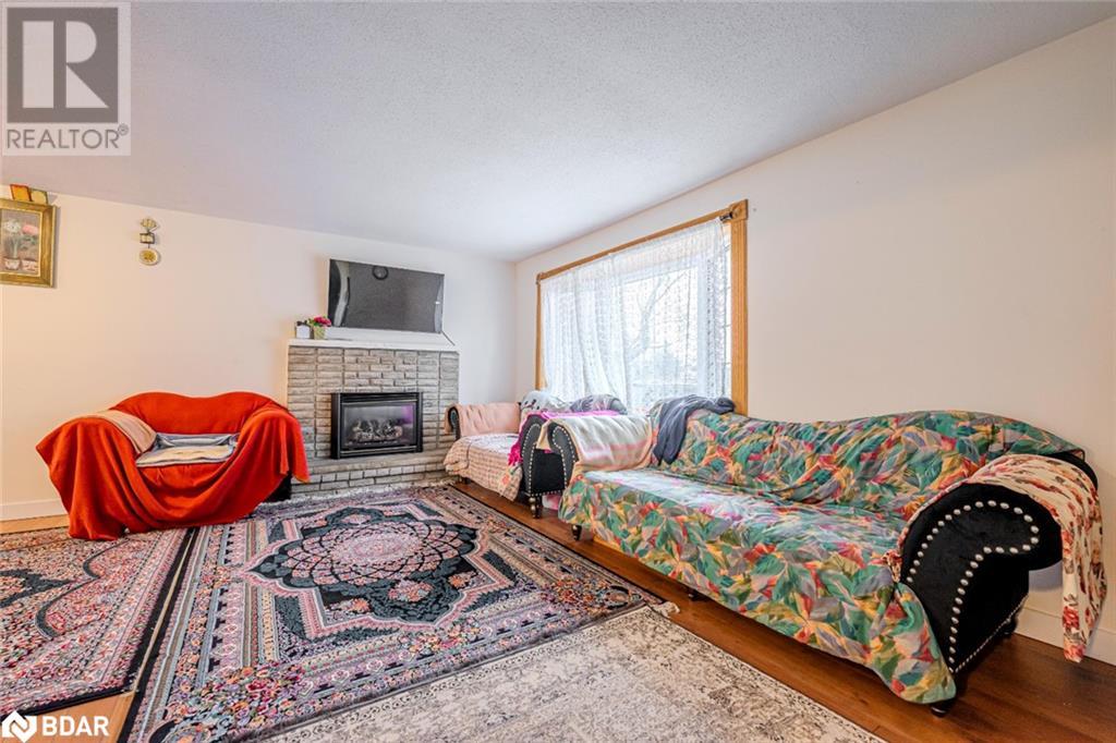 Property at 203 PHILLIPS Street image 5