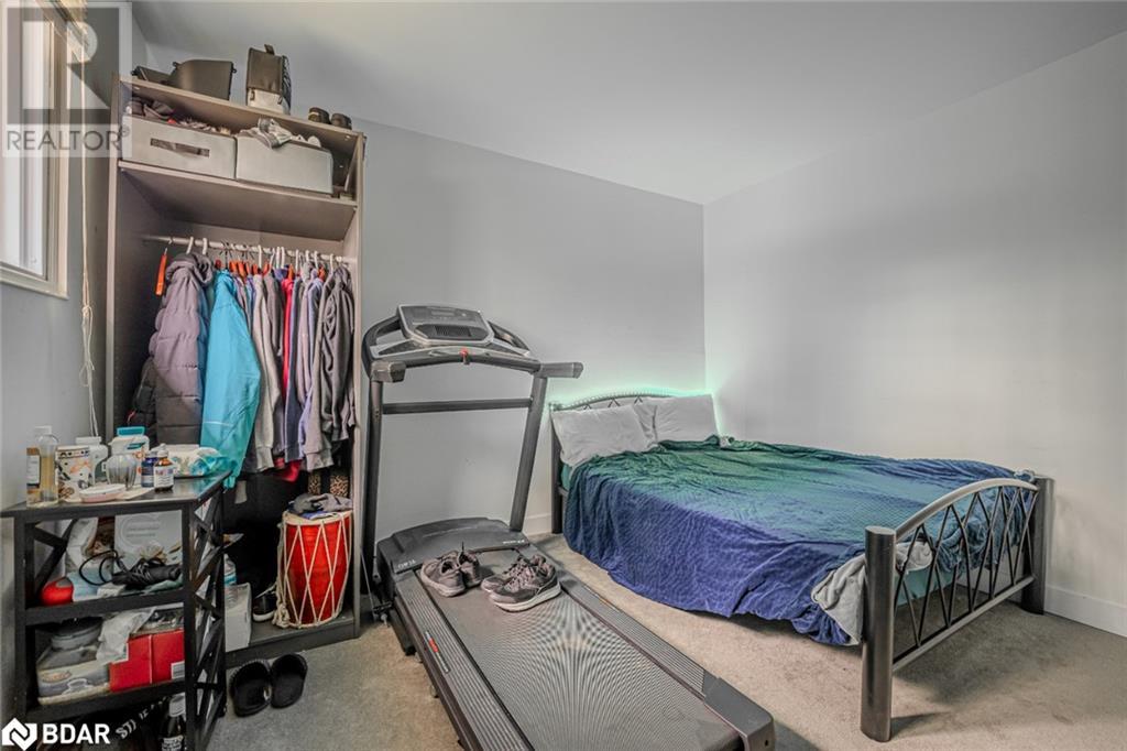 203 Phillips Street, Barrie, Ontario  L4N 3V2 - Photo 5 - 40718990
