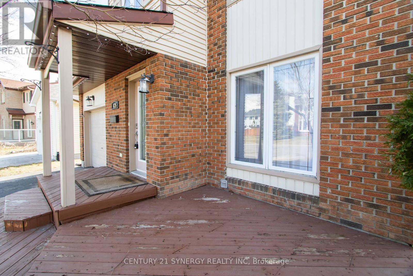 Property at 626 SIMONEAU WAY image 2
