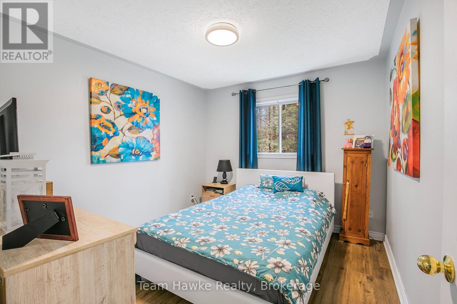 22 Laurier Boulevard, Tiny, Ontario  L9M 0J2 - Photo 12 - S12004292