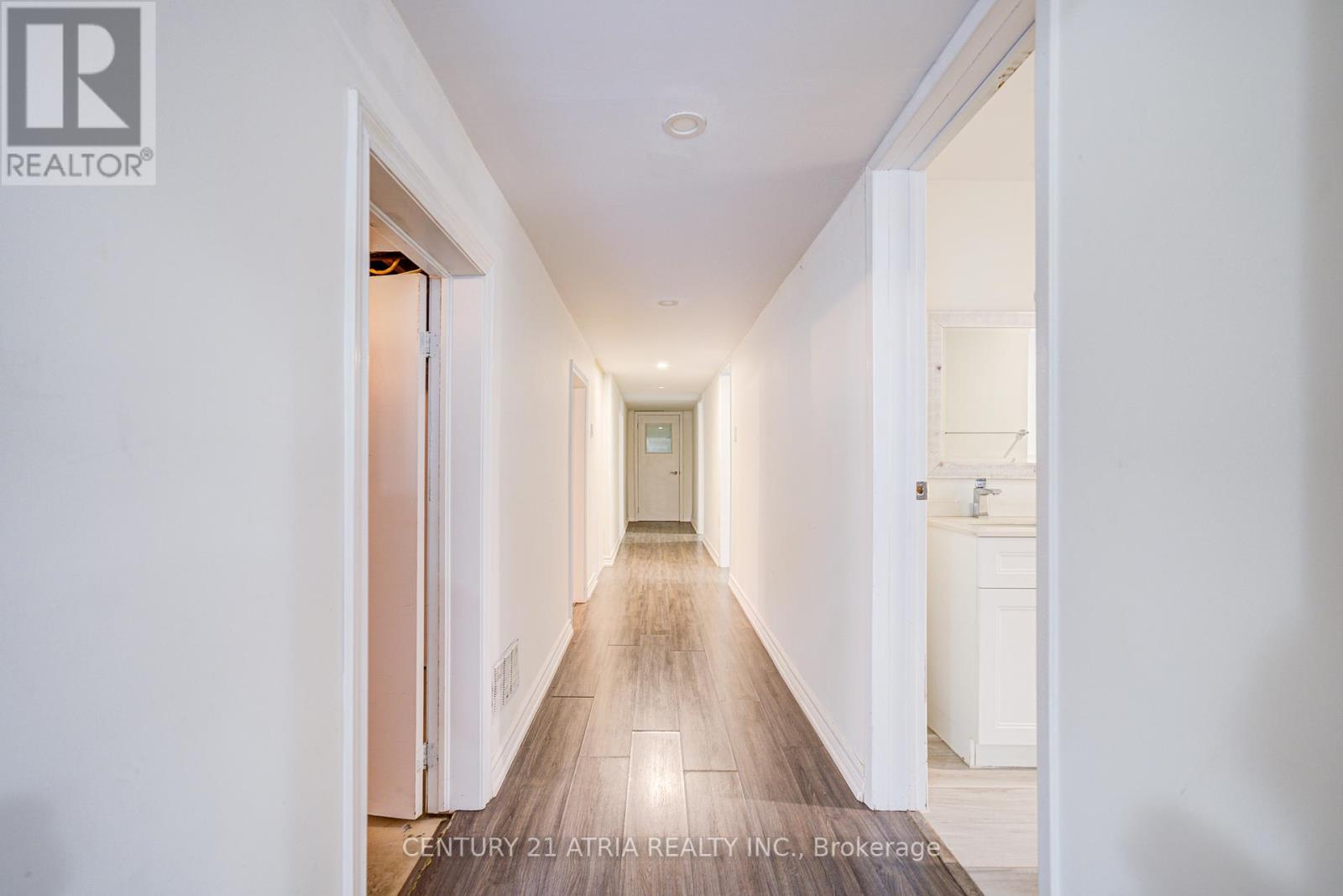 Basement - 113 Oak Avenue, Richmond Hill, Ontario  L4C 6R6 - Photo 16 - N12088170