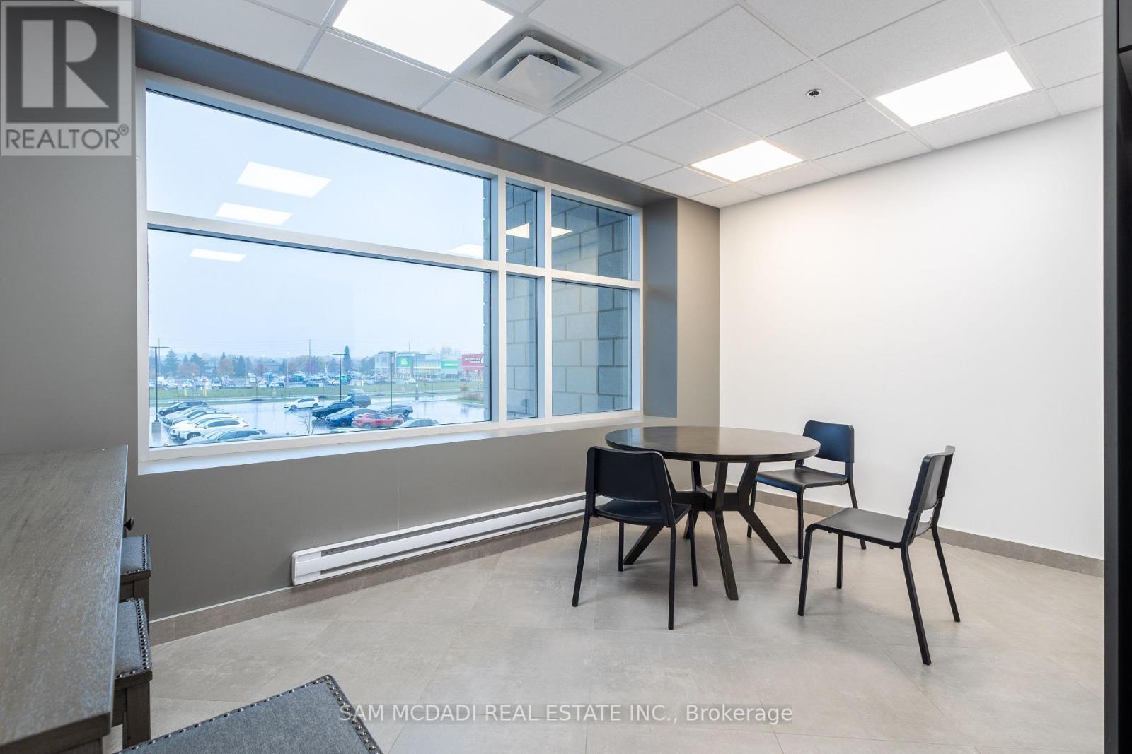 202 - 3465 Rebecca Street, Oakville, Ontario  L6L 5G8 - Photo 15 - W12088154