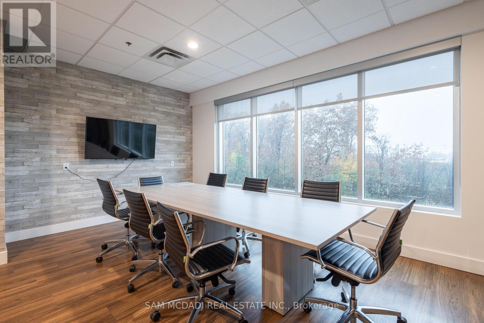 202 - 3465 Rebecca Street, Oakville, Ontario  L6L 5G8 - Photo 17 - W12088154