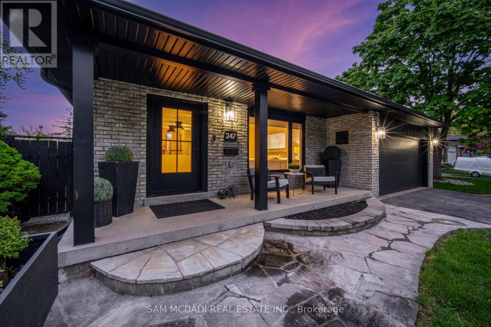 Property at 247 CHERRY POST DRIVE image 3
