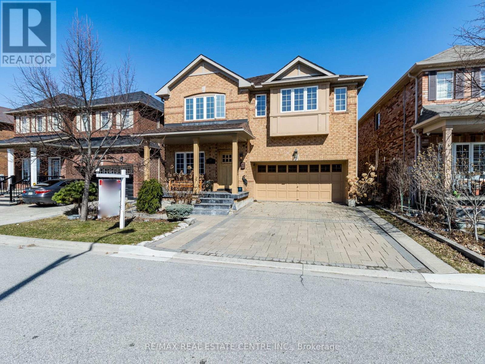 69 Stillman Drive, Brampton, Ontario  L6X 0T1 - Photo 2 - W12088184