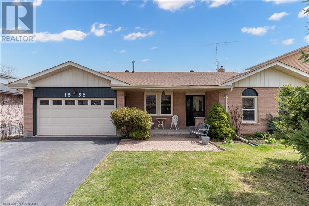 Property at 1252 LAKEVIEW Drive image 1