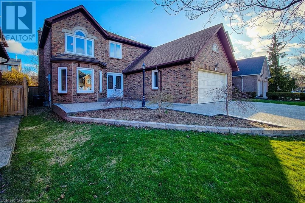 Property at 33 CASWELL Drive image 4
