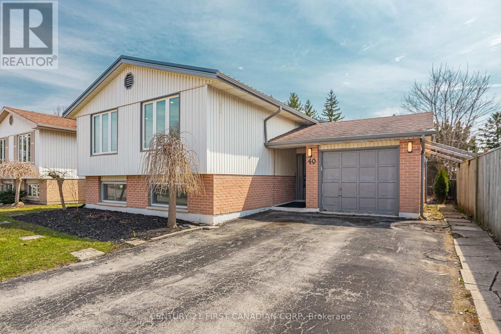 Property at 40 BEXHILL DRIVE image 2