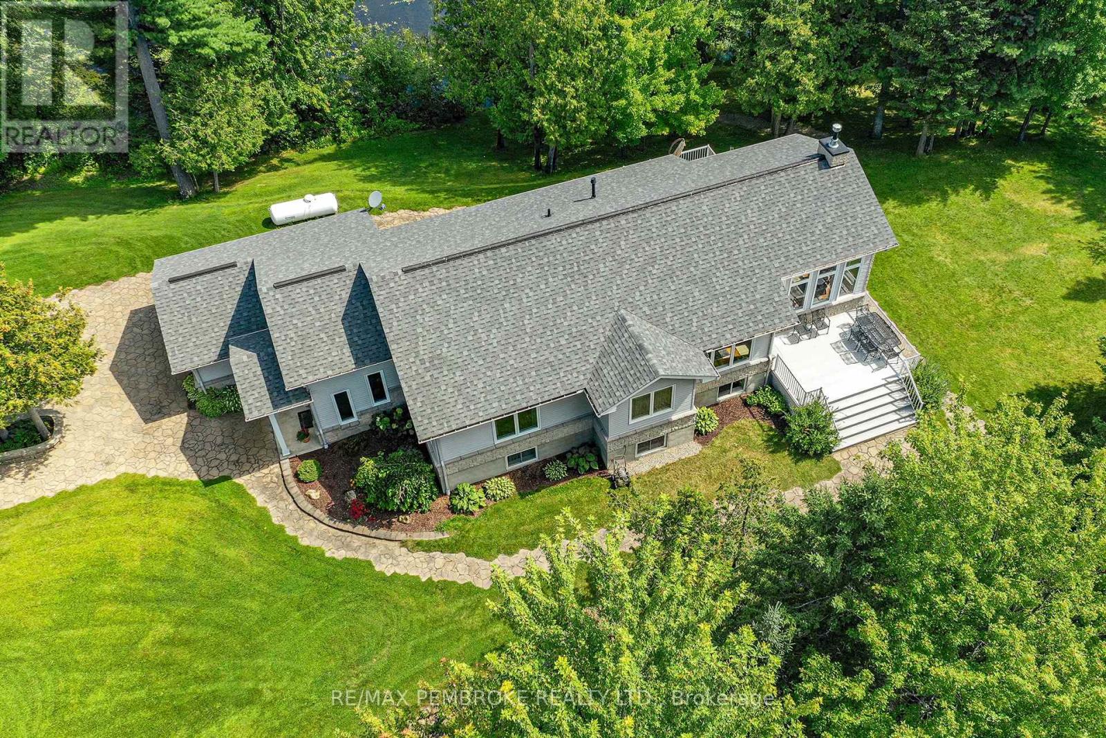 115 Island View Drive, North Algona Wilberforce, Ontario  K0J 1X0 - Photo 3 - X12088217