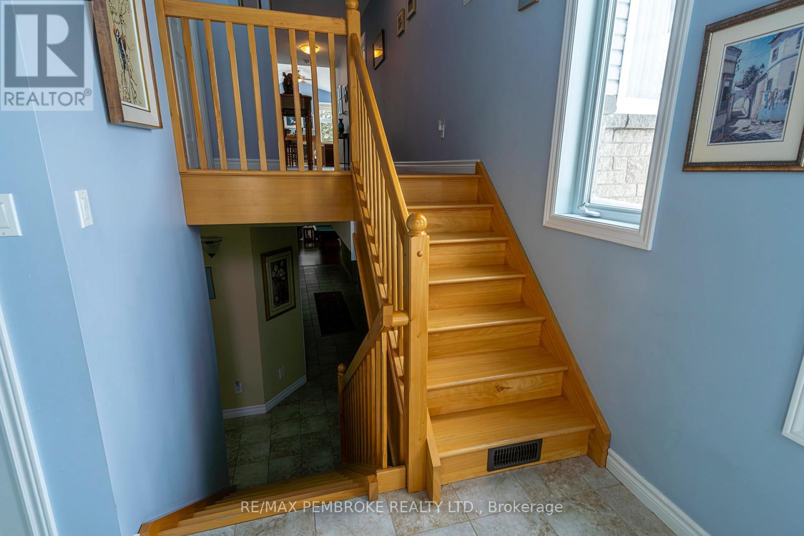 115 Island View Drive, North Algona Wilberforce, Ontario  K0J 1X0 - Photo 8 - X12088217