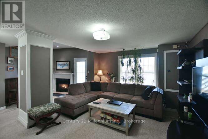 10 Boardwalk Avenue, Collingwood, Ontario  L9Y 0B3 - Photo 34 - S12078350