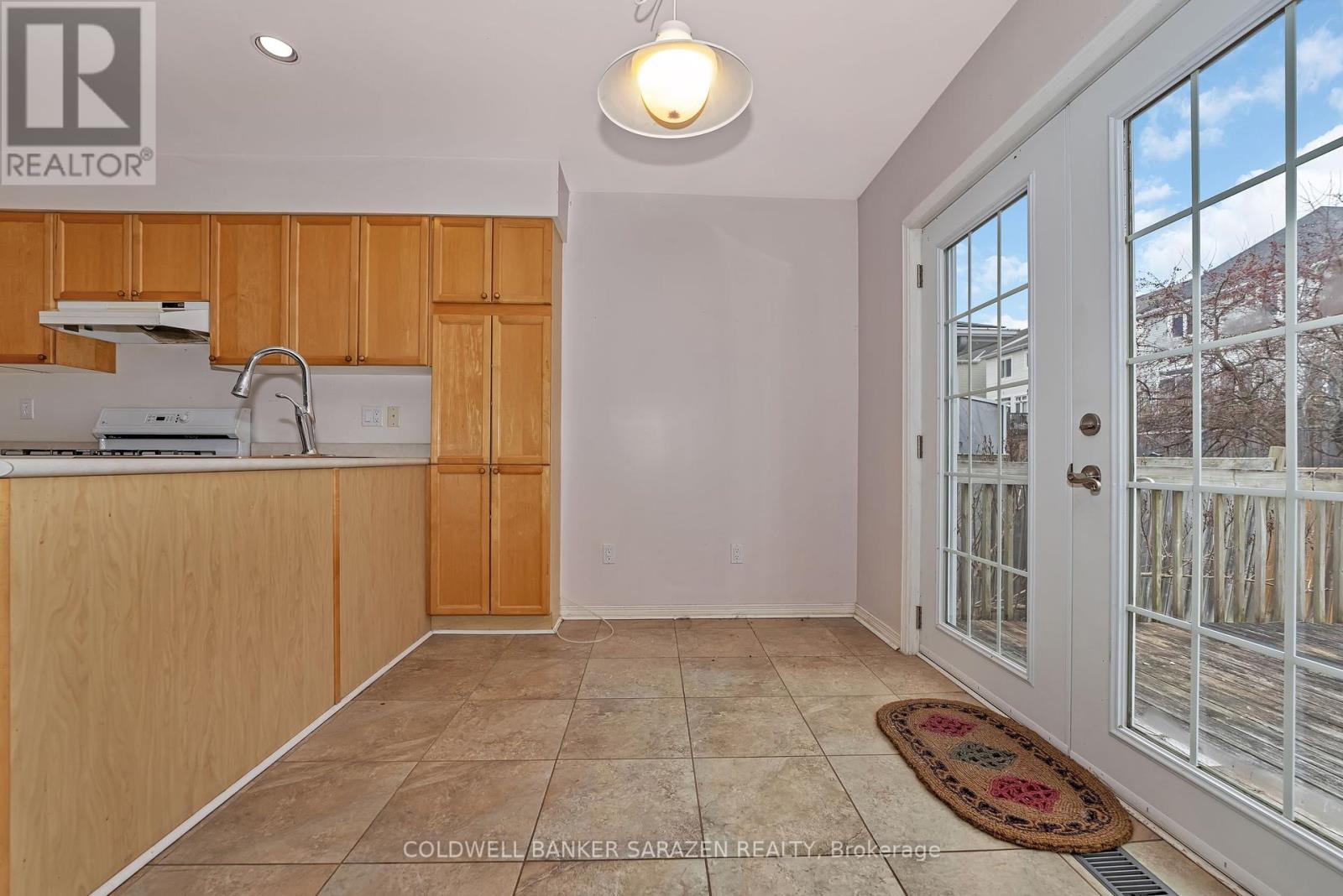 85 Alon Street, Ottawa, Ontario  K2S 1K7 - Photo 11 - X12088269