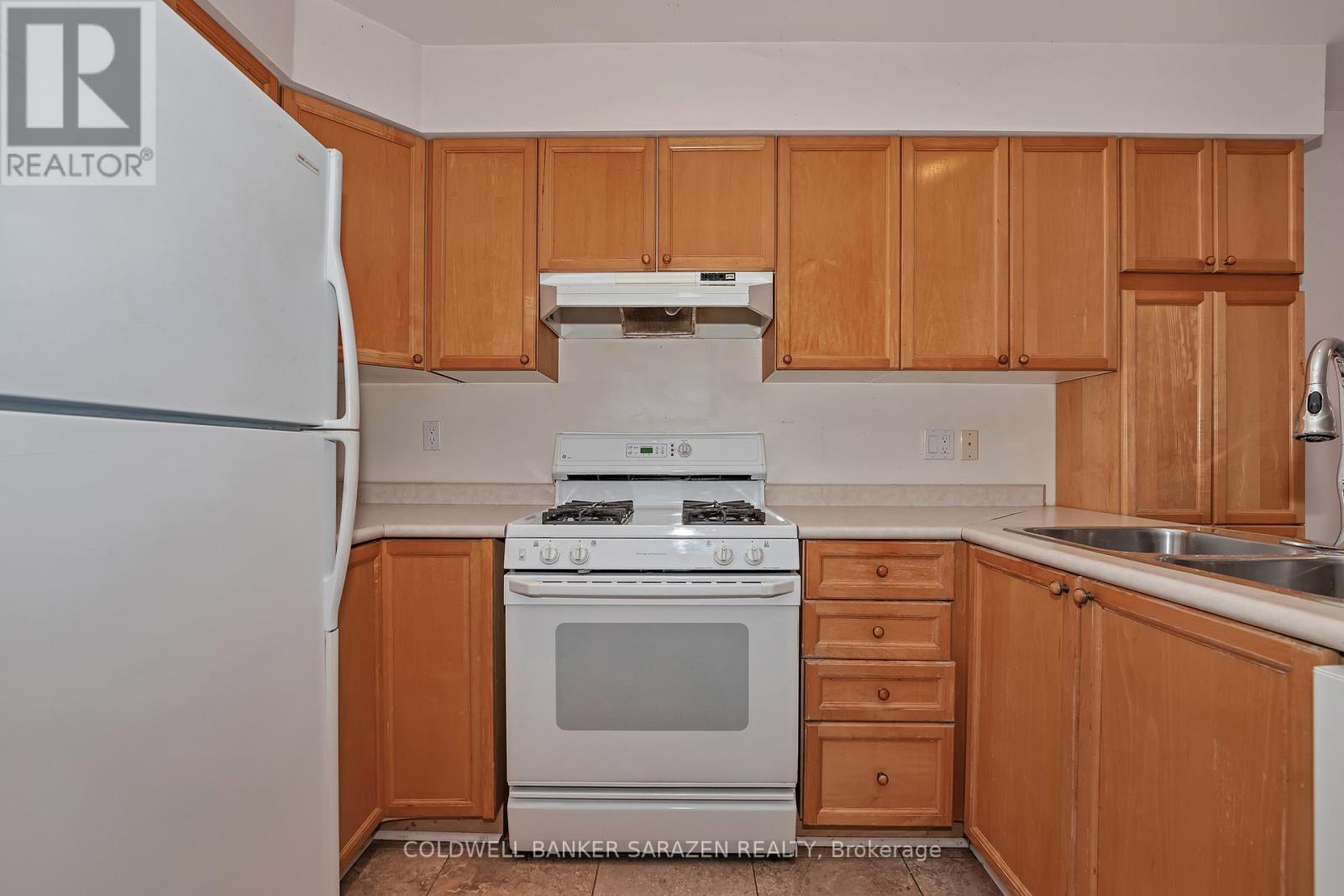 85 Alon Street, Ottawa, Ontario  K2S 1K7 - Photo 14 - X12088269