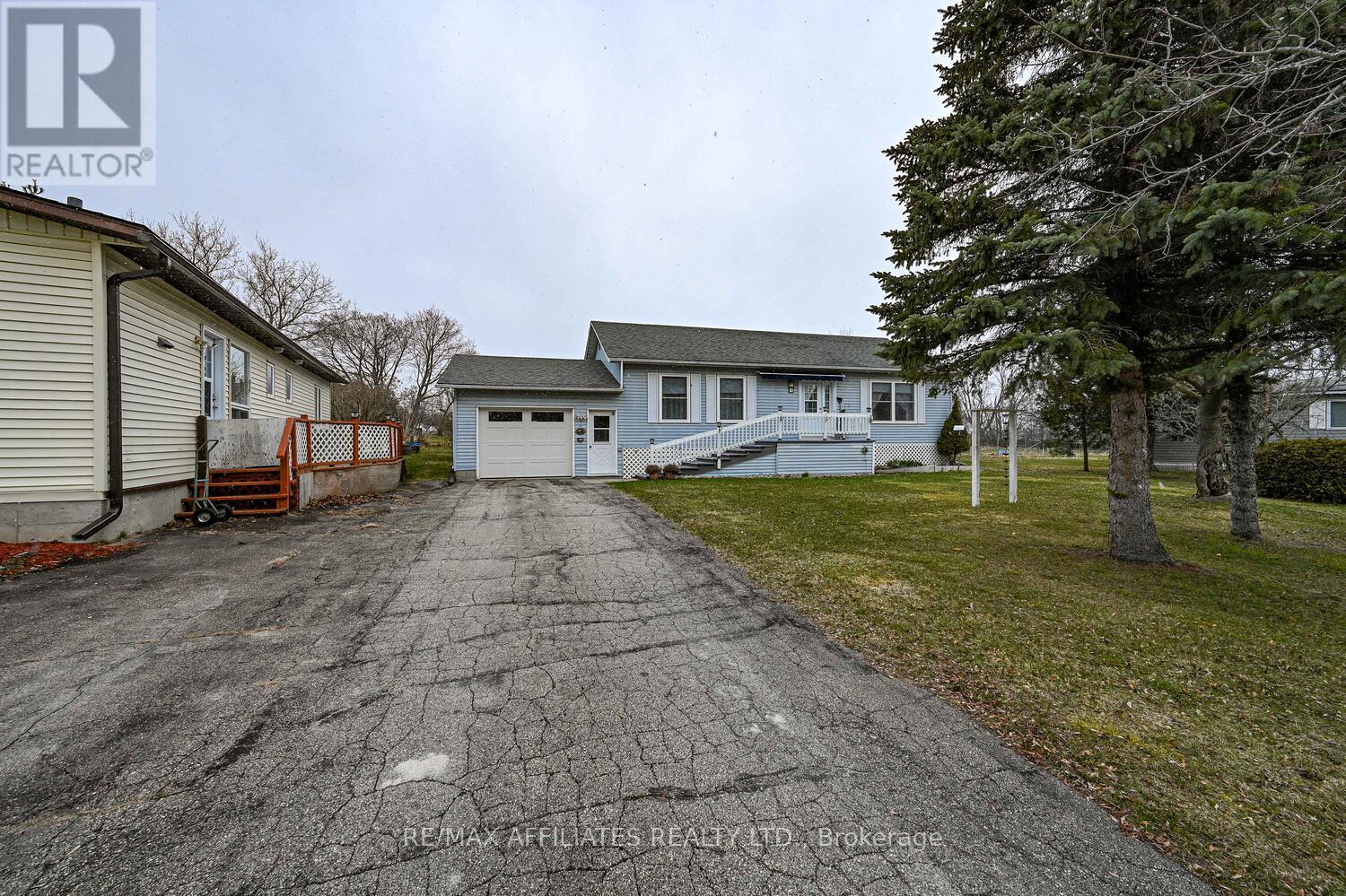 4 OTTERDALE CRESCENT, Rideau Lakes, Ontario