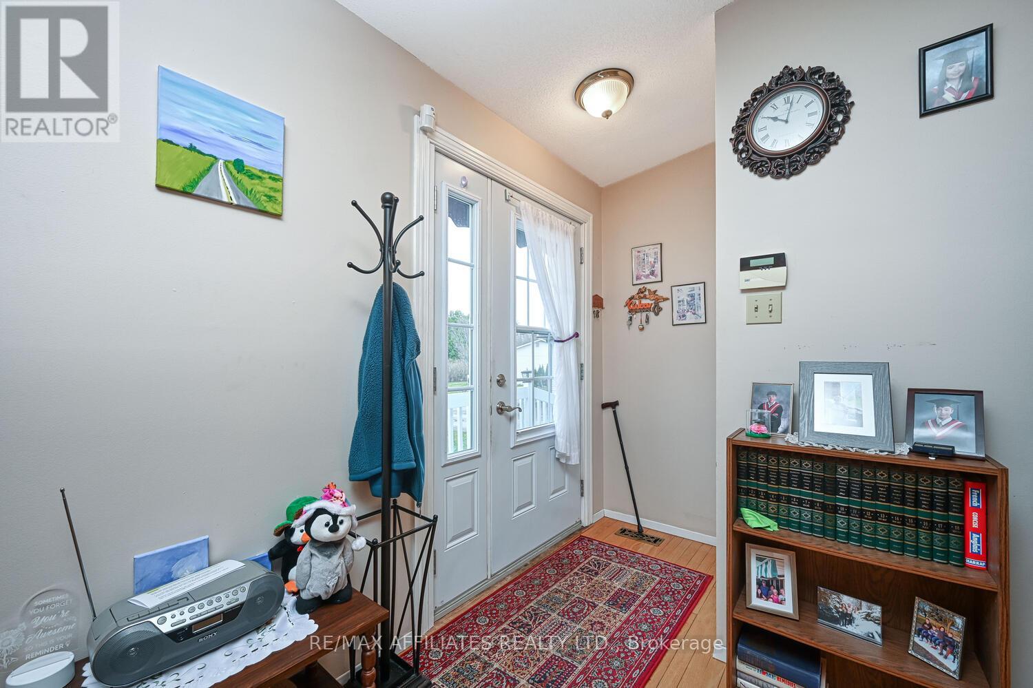 4 Otterdale Crescent, Rideau Lakes, Ontario  K7A 0J4 - Photo 10 - X12088385